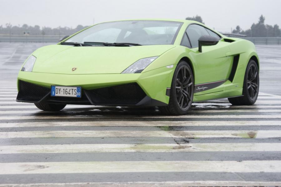  Lamborghini Gallardo LP570-4 Superleggera 2010 года  (фото 52 из 183)